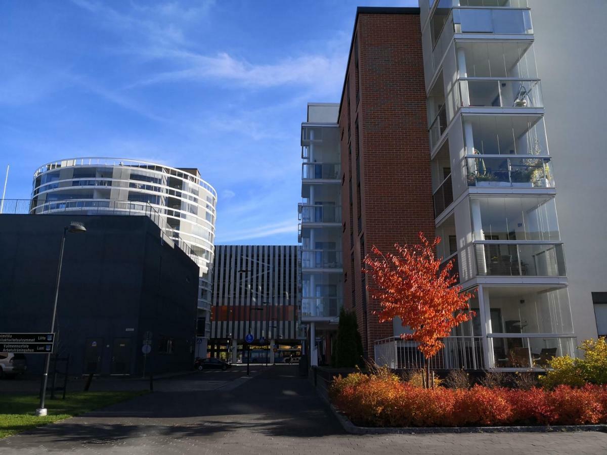 Charming Pine View Apartment Vantaa Ngoại thất bức ảnh